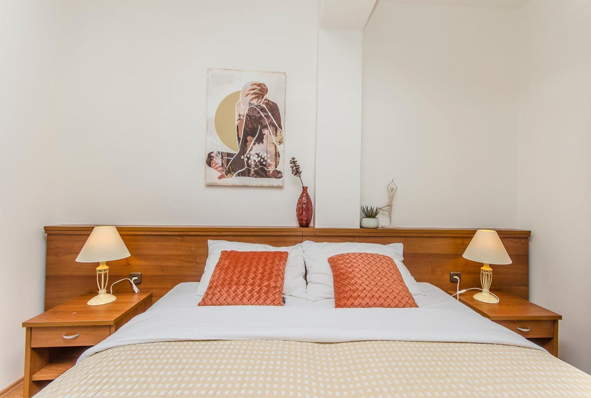 House Hotel Plava Laguna Tisno Bagian luar foto